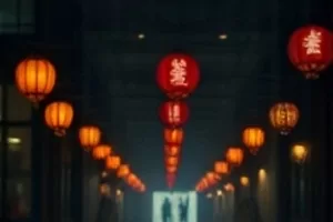 山谷晨雾录影片中山谷清晨翻涌的白色雾层
